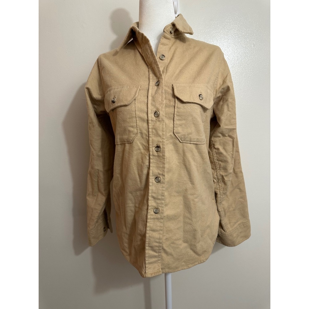 Vintage Woolrich Woman Tan Chamois Cloth Flannel Shirt Made in USA
Small 9/10